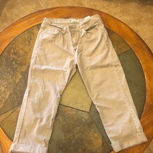 Levi Capri’s